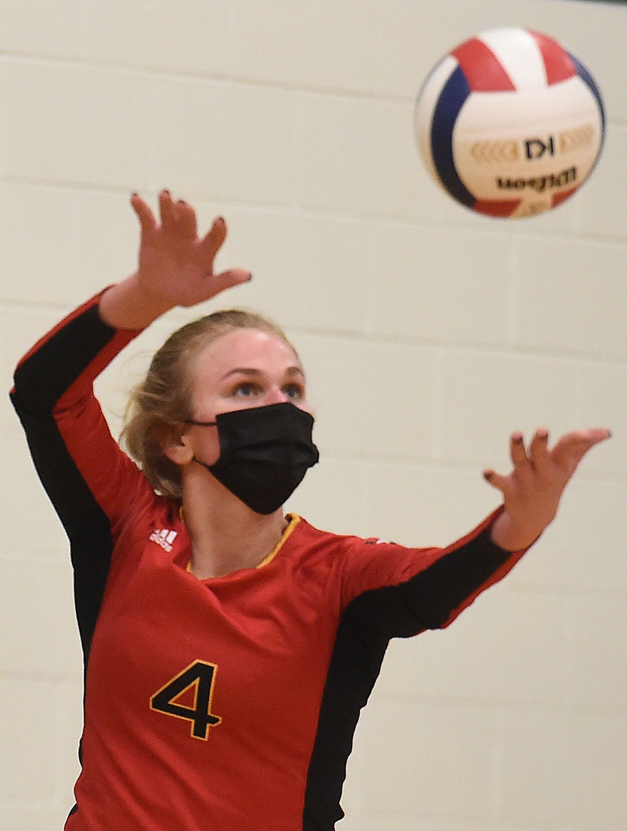 040721-s-volleyball 1765.jpg